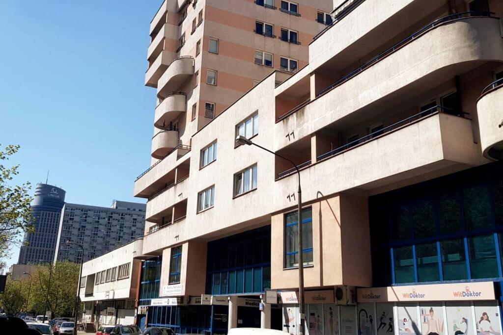 Rondo Onz Metro, Krochmalna 32A Street Warszawa Zewnętrze zdjęcie